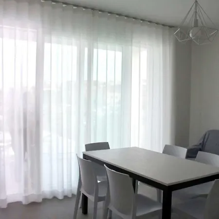 West 3 Apartment